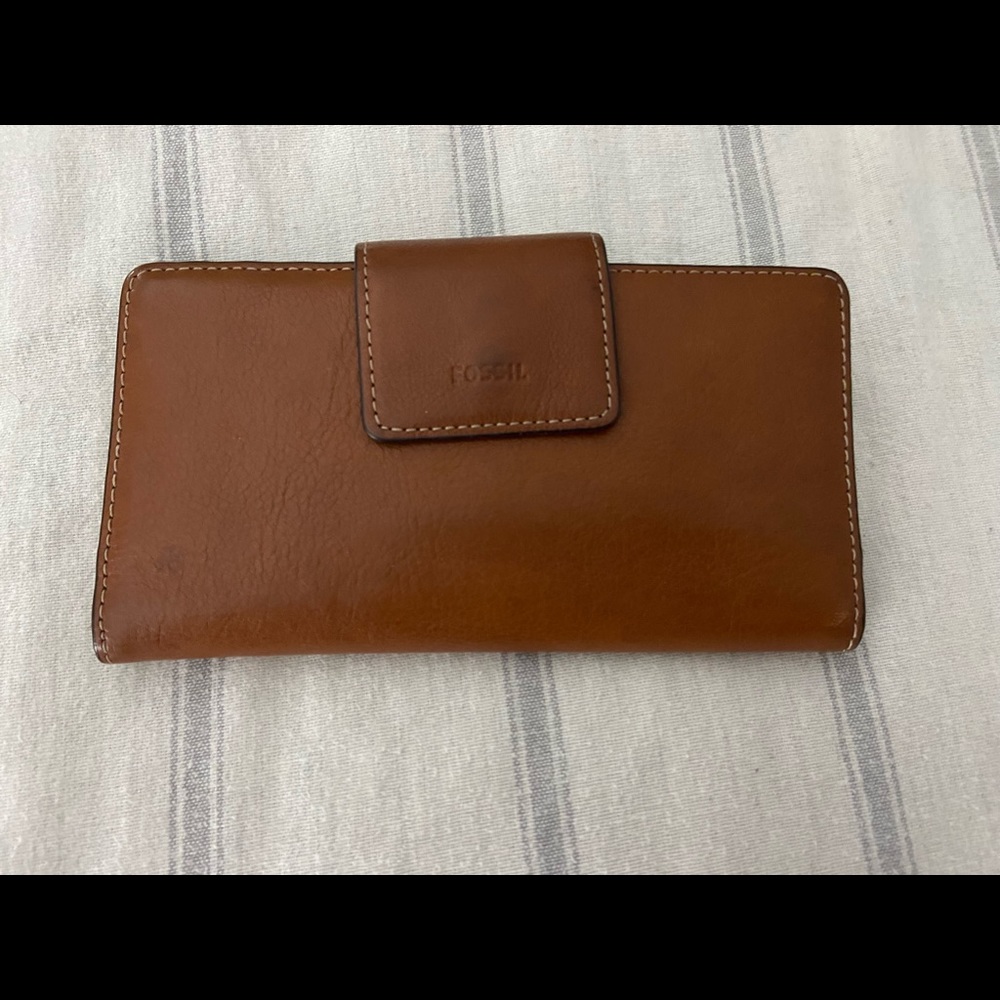 Fossil wallet